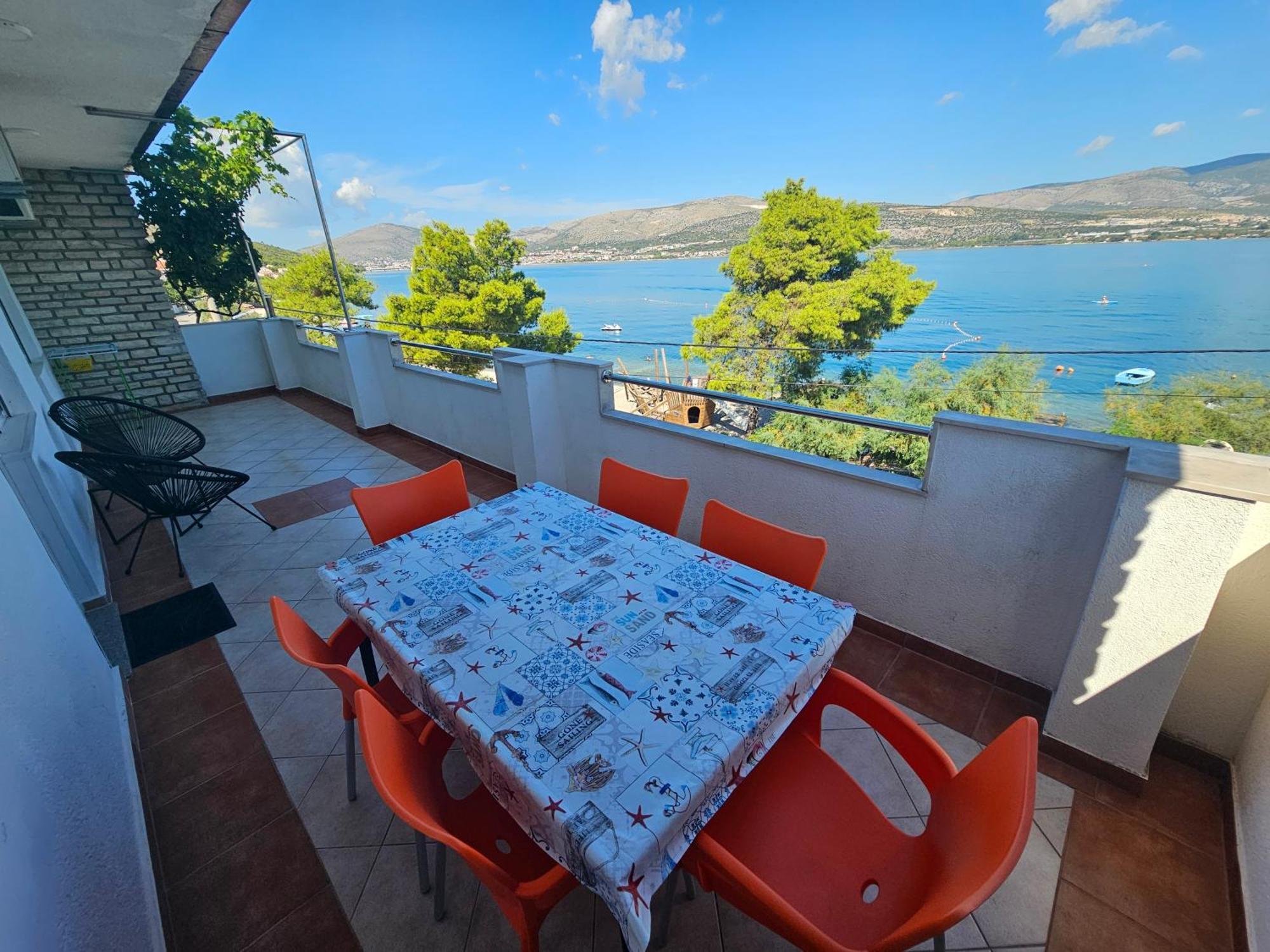 טרוגיר Apartment Nikica מראה חיצוני תמונה