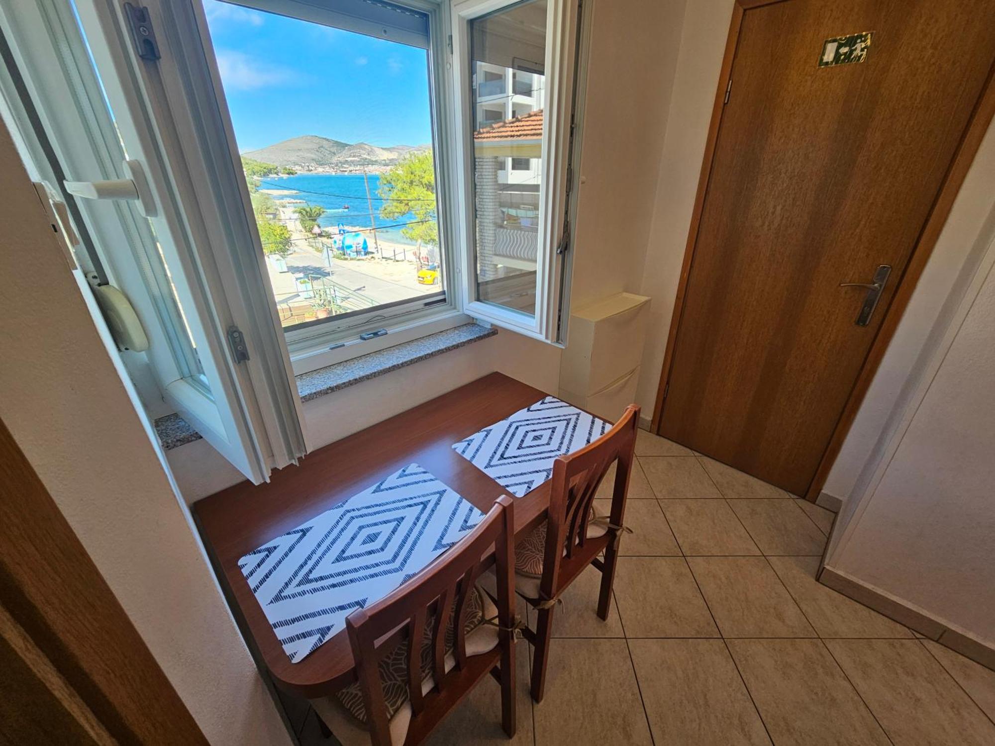 טרוגיר Apartment Nikica מראה חיצוני תמונה